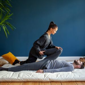 Shiatsu Massage | 90 Min
